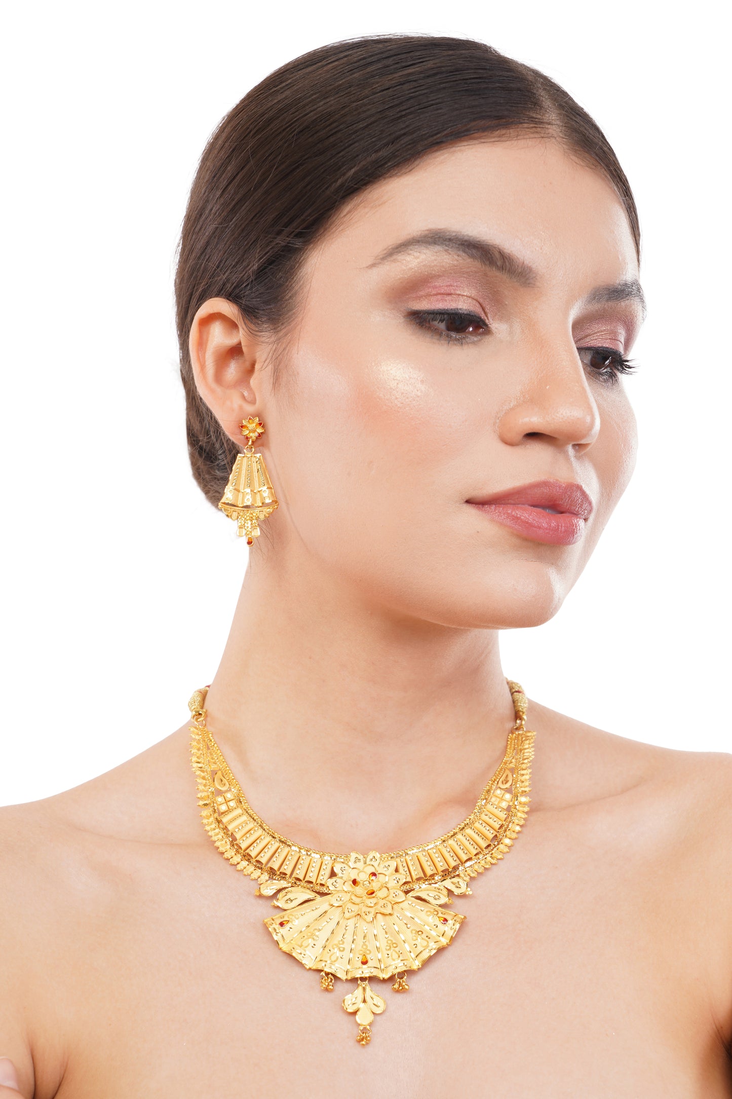 Sparkling 1 Gram Gold Plated Necklace and Earring Set Gift Or Decor