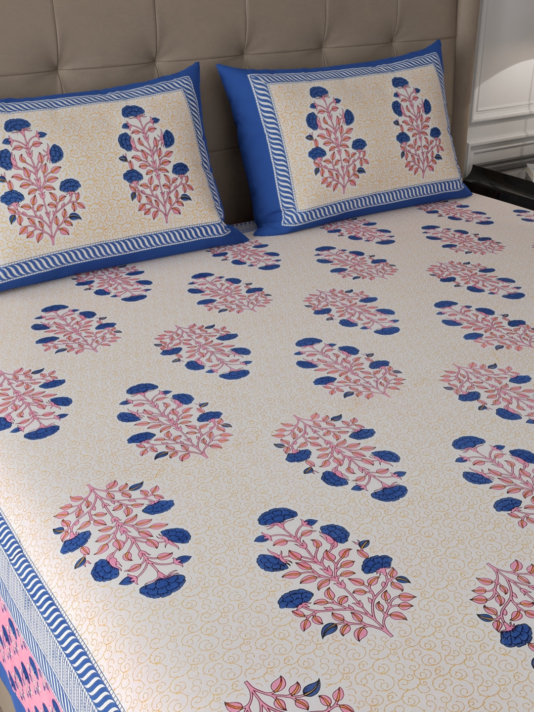 108 X 108 inch 100% Cotton Bedsheet for Double Bed Super King Size with Pillow Covers Gift Or Decor
