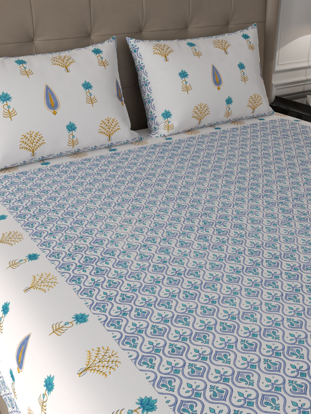 108 X 108 inch 100% Cotton Bedsheet for Double Bed Super King Size with Pillow Covers Gift Or Decor