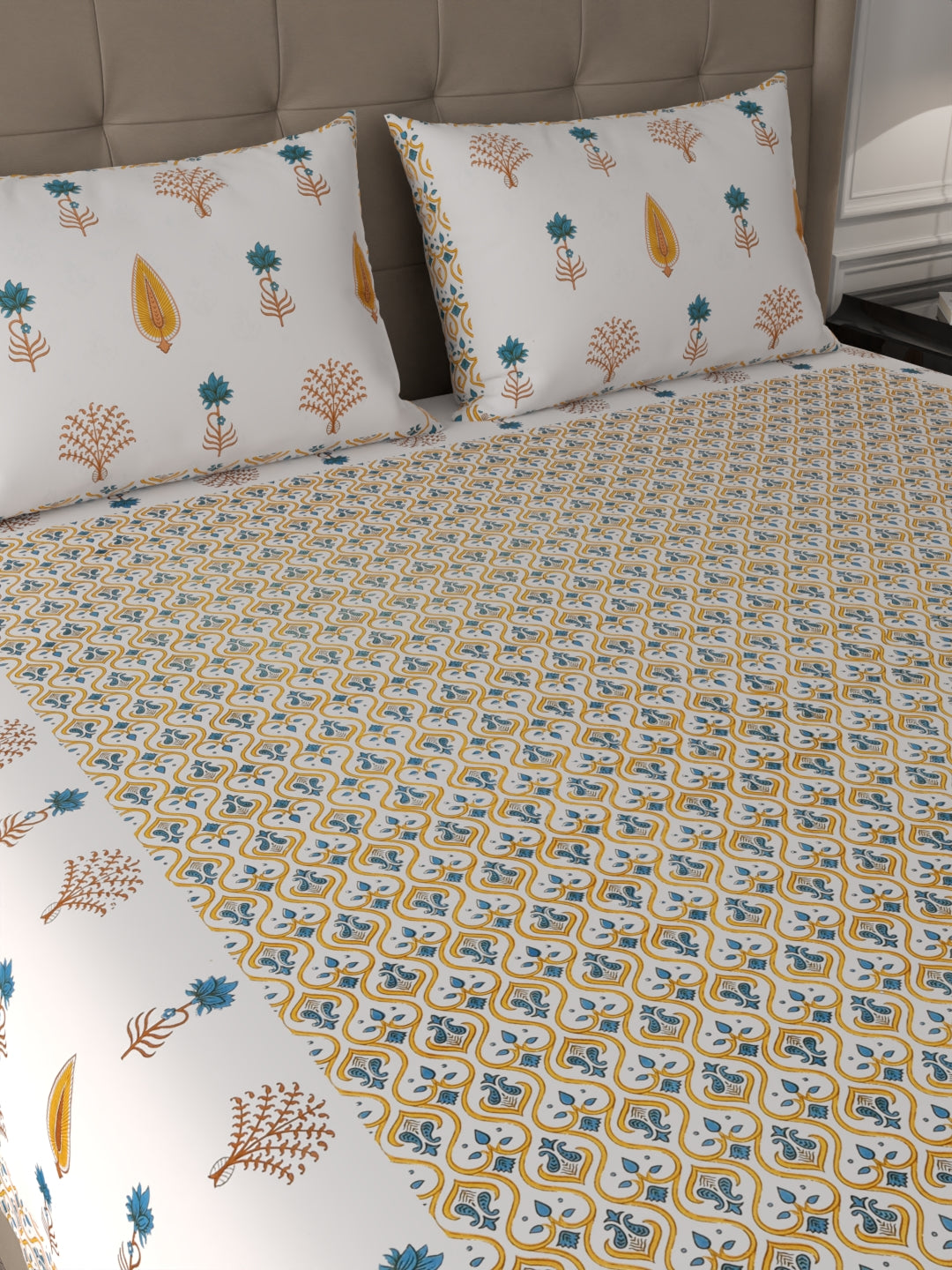 108 X 108 inch 100% Cotton Bedsheet for Double Bed Super King Size with Pillow Covers Gift Or Decor
