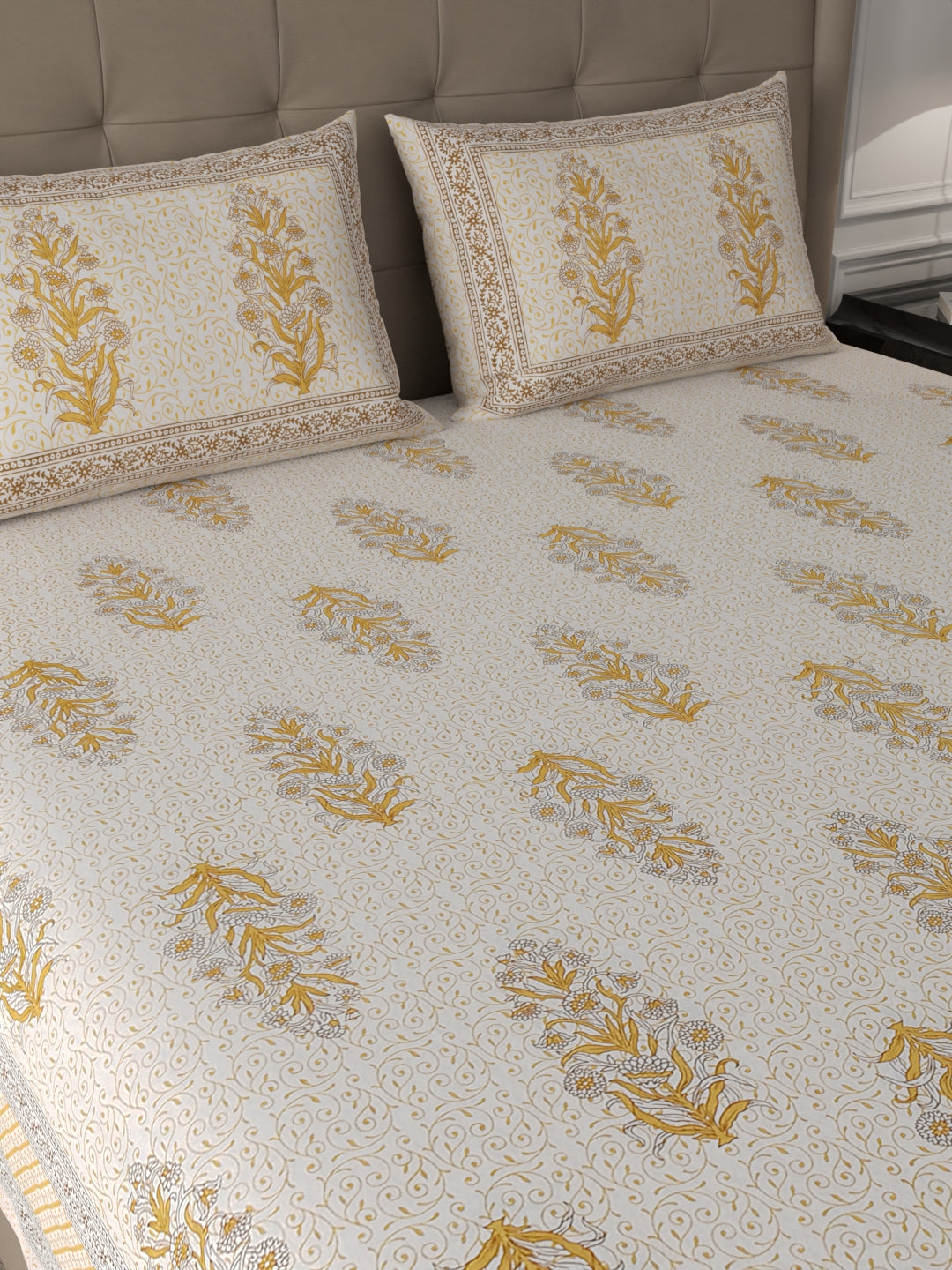 108 X 108 inch 100% Cotton Bedsheet for Double Bed Super King Size with Pillow Cover Gift Or Decor