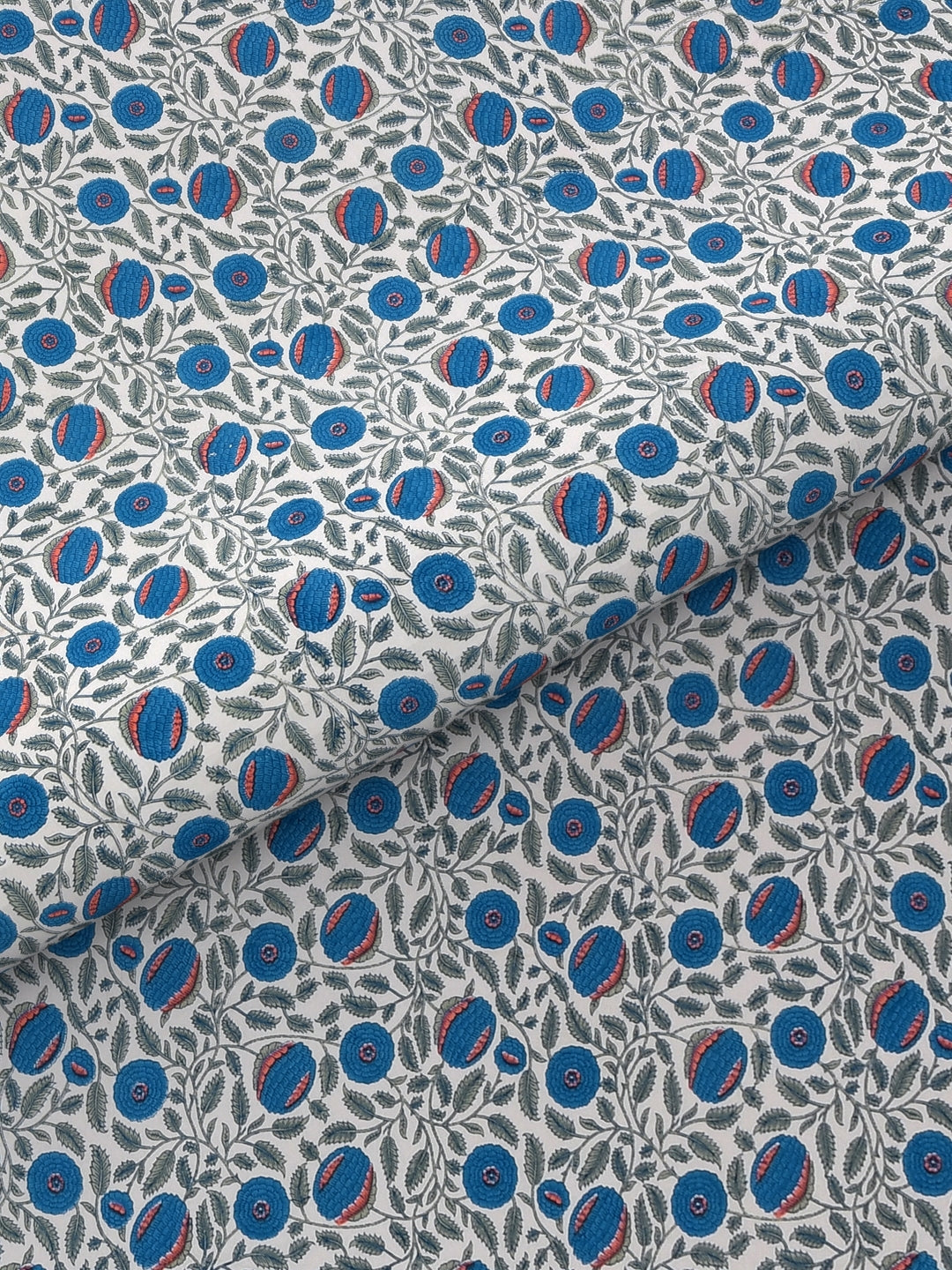 108 X 108 inch 100% Cotton Bedsheet for Double Bed Super King Size with Pillow Cover Gift Or Decor