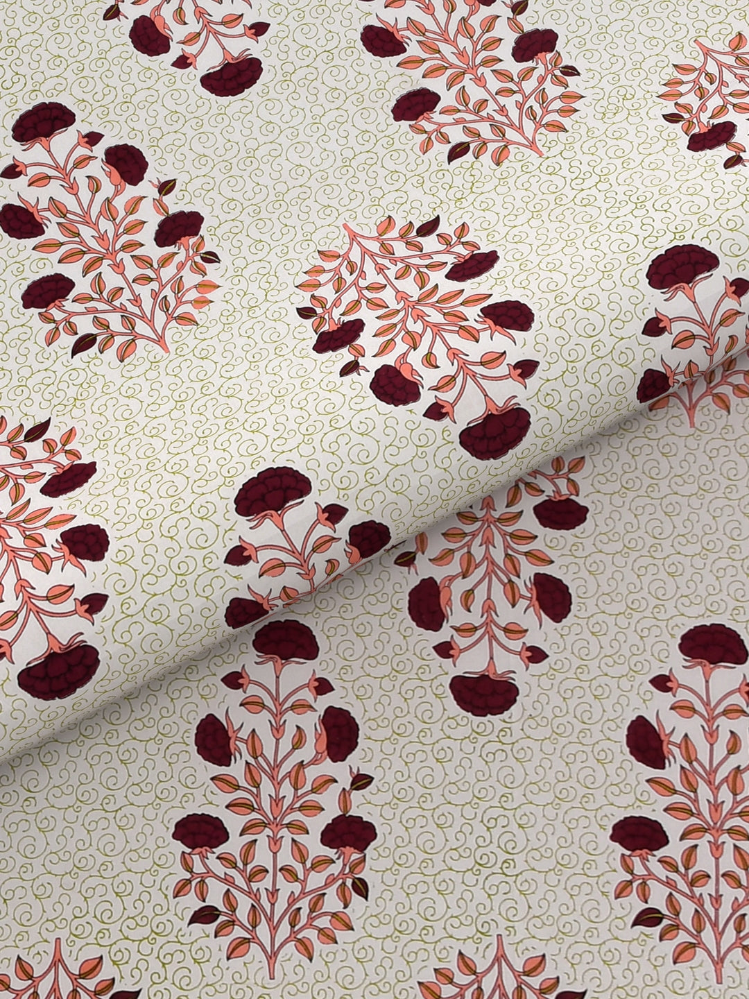 108 X 108 inch 100% Cotton Bedsheet for Double Bed Super King Size with Pillow Covers Gift Or Decor