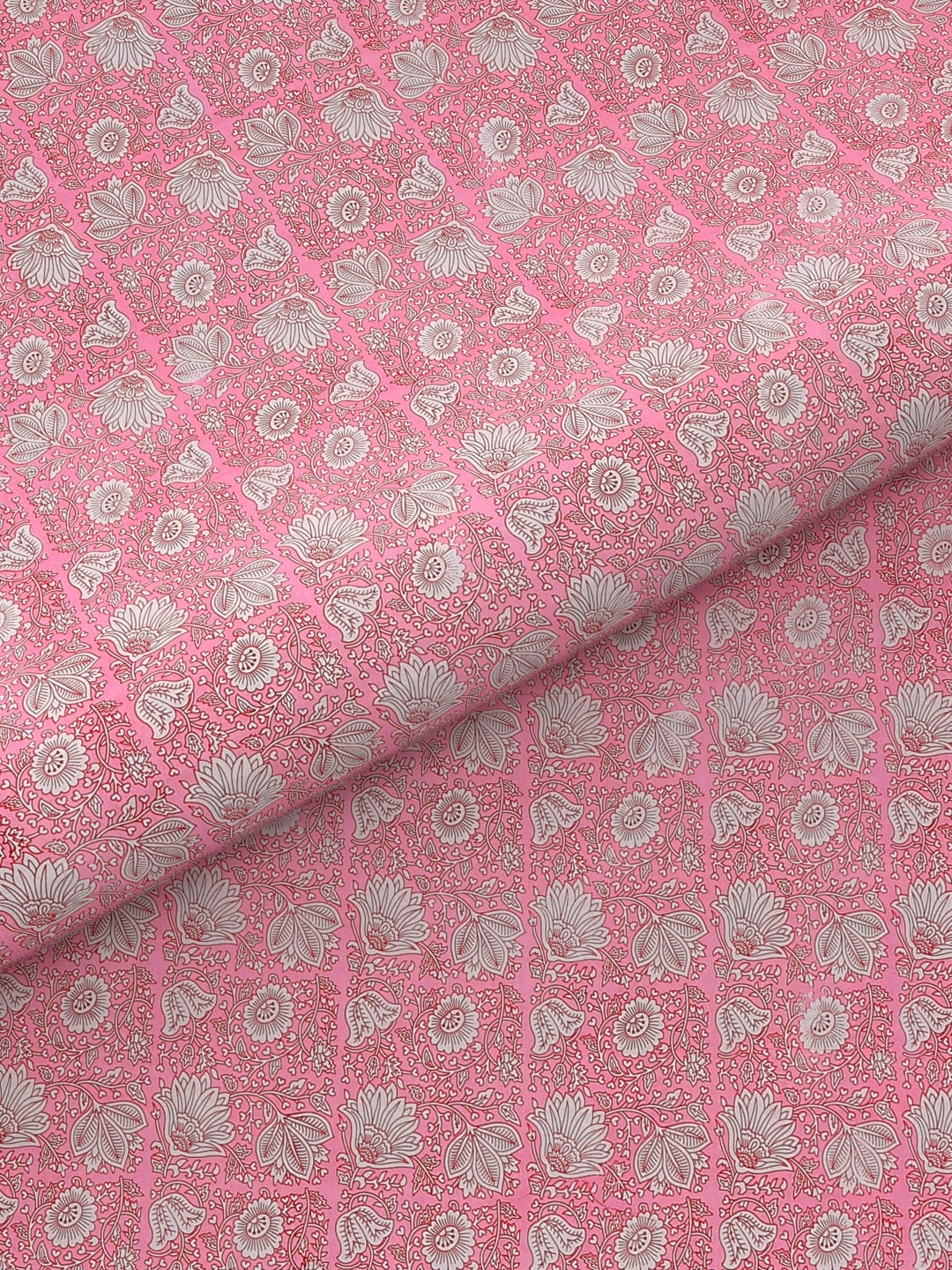 108 X 108 inch Super King Size 100% Cotton Bedsheet for Double Bed with Pillow Cover Gift Or Decor