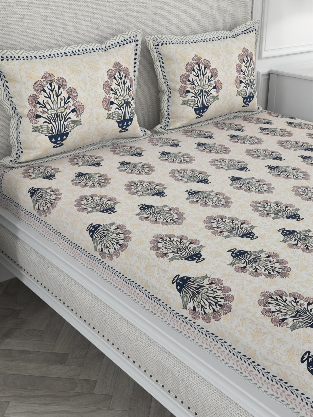 108 X 108 inch Super King Size 100% Cotton Bedsheet for Double Bed with Pillow Cover Gift Or Decor