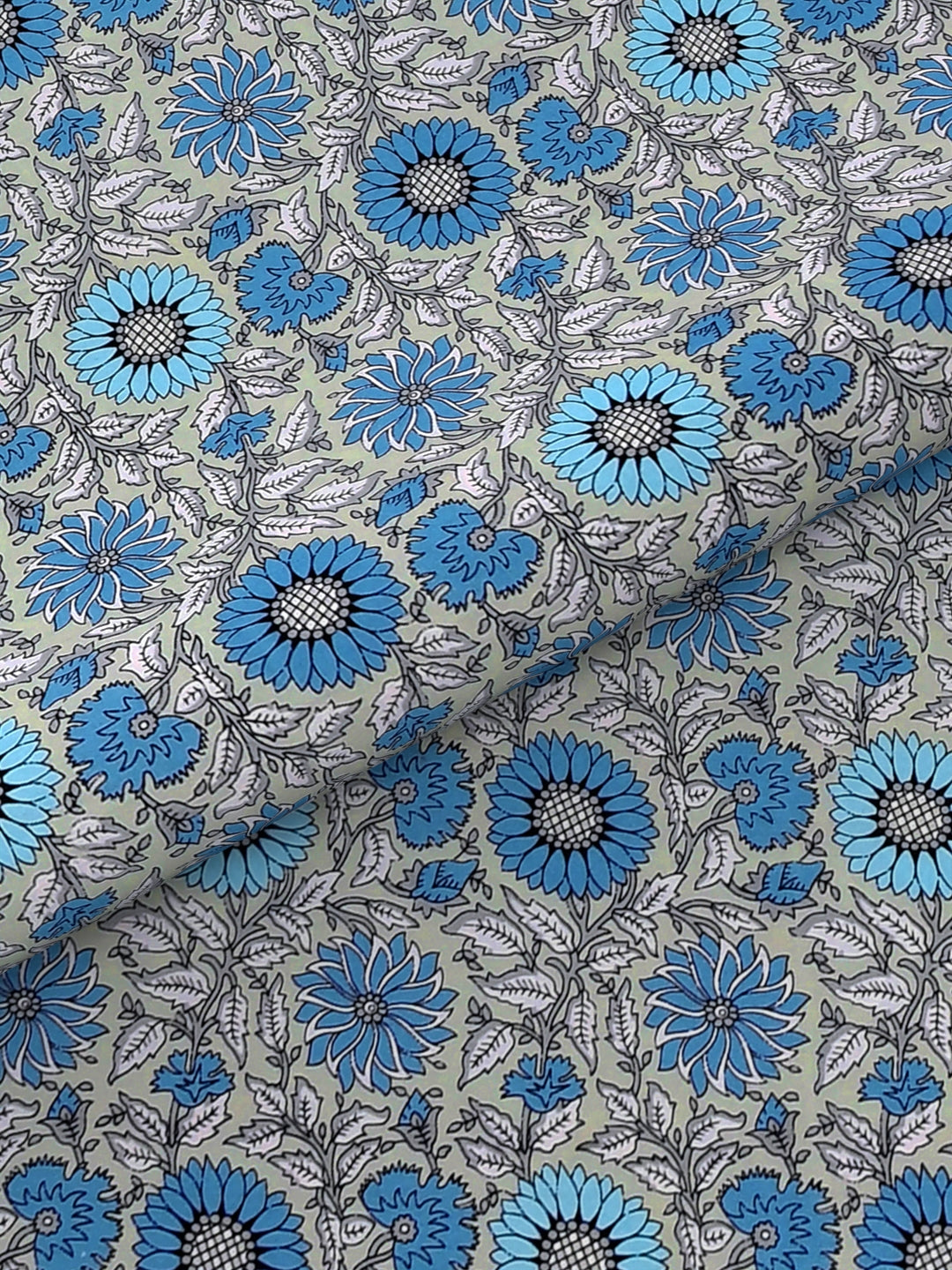 Super King Size 100% Cotton Bedsheet for Double Bed with Pillow Cover